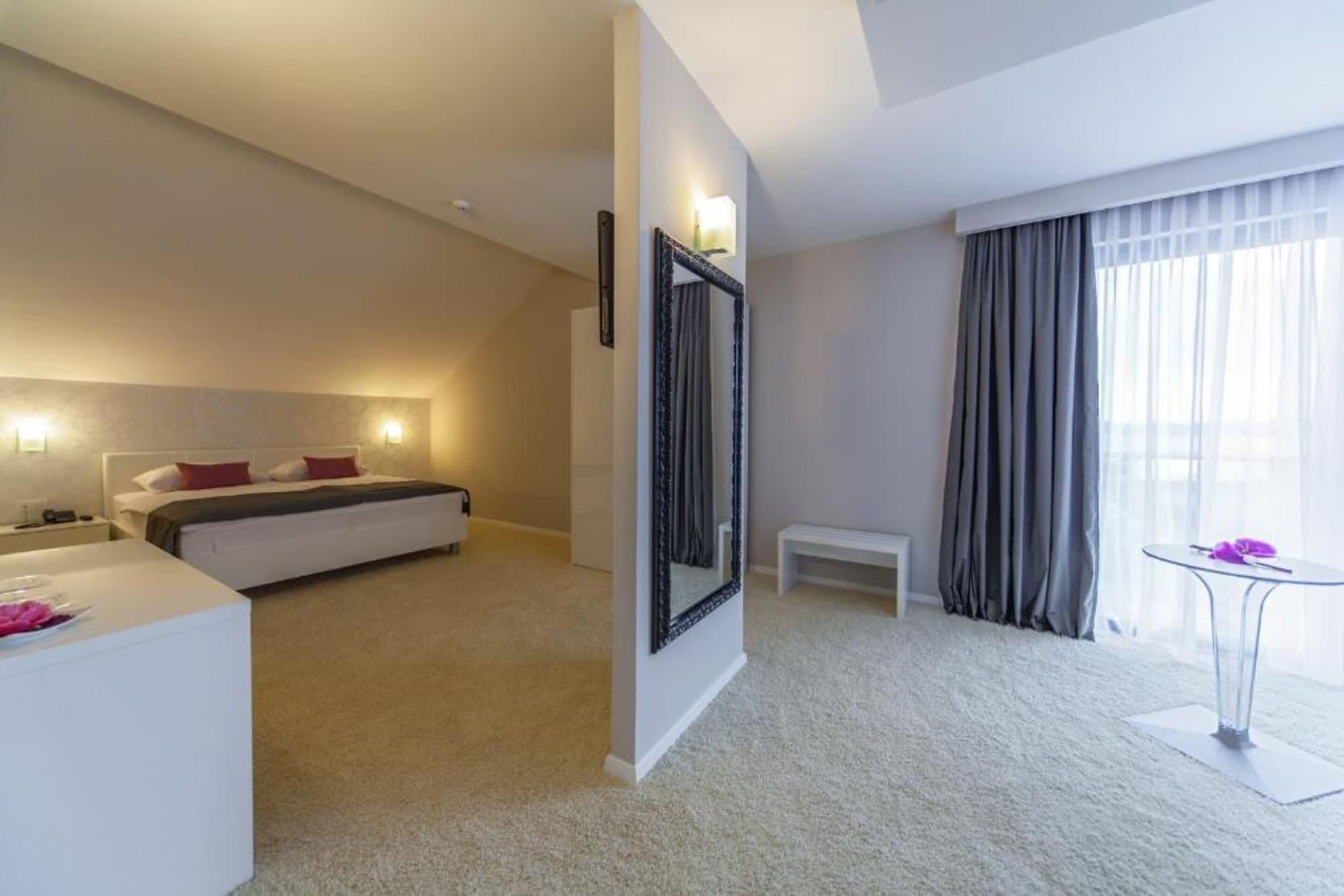 Boutique Hotel Life روغوزنيكا المظهر الخارجي الصورة