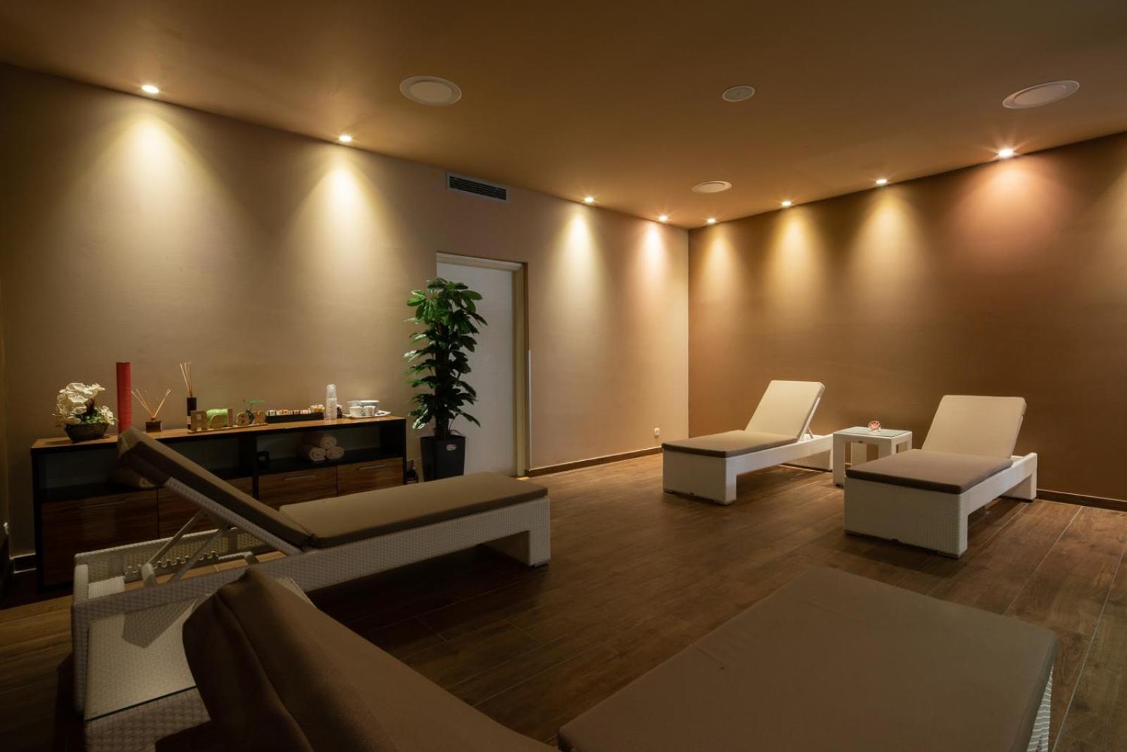 Boutique Hotel Life روغوزنيكا المظهر الخارجي الصورة