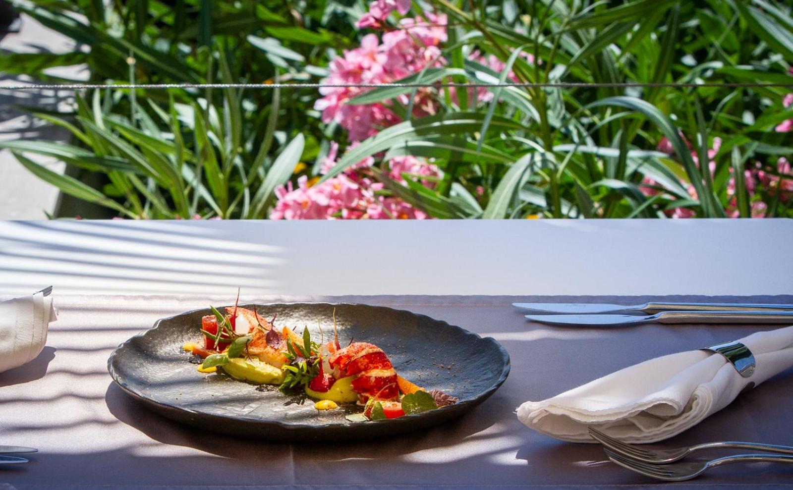 Boutique Hotel Life روغوزنيكا المظهر الخارجي الصورة
